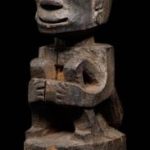 000785 Sumatra, Batak, Toba, squatting ancestor figure