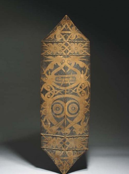 000126 Borneo, East Kalimantan, Dayak, shield