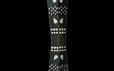 000184 Moluccas, Halmahera, parry shield