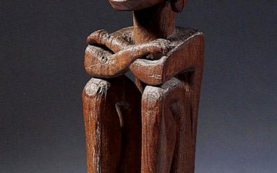 000342 Moluccas, Leti, ancestor figure