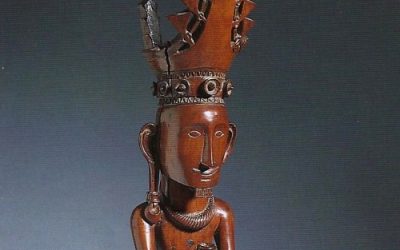 000352 Sumatra, Nias, ancestor figure