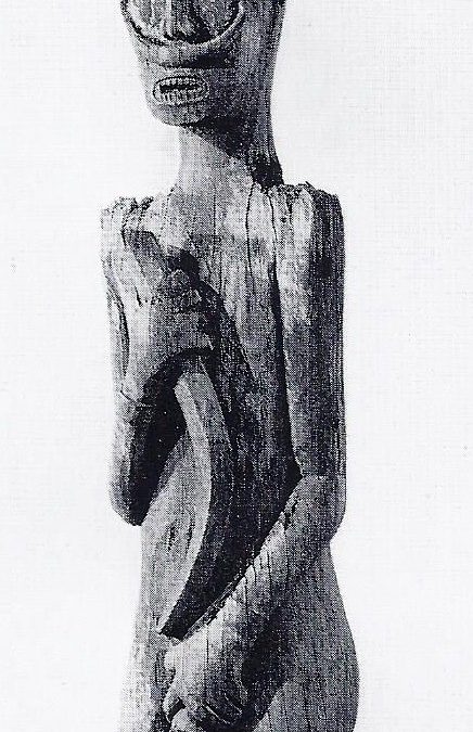 000475 Borneo, East Kalimantan, ancestor figure