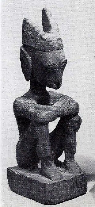 000593 Moluccas, Leti, ancestor figure
