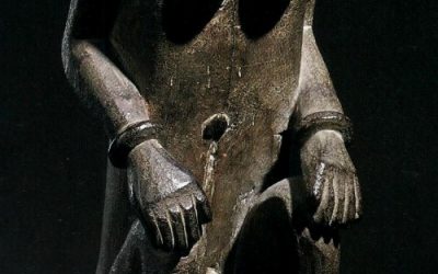 000656 Nusa Tenggara, Central Flores, ancestor figure