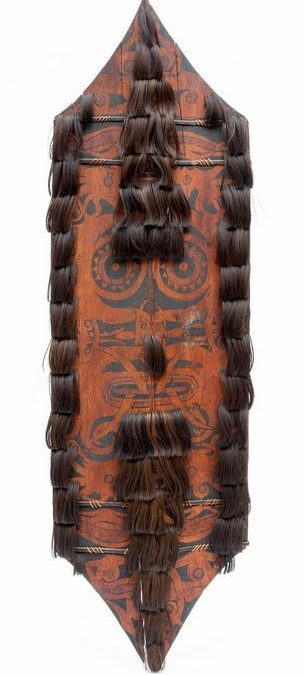 000845 Borneo, East Kalimantan, Dayak, shield