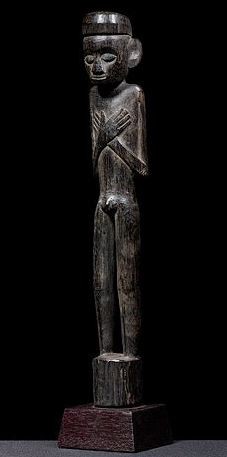 000901 Borneo, East Kalimantan, Tunjung-Benuaq, Dayak, anthropomorphic figure