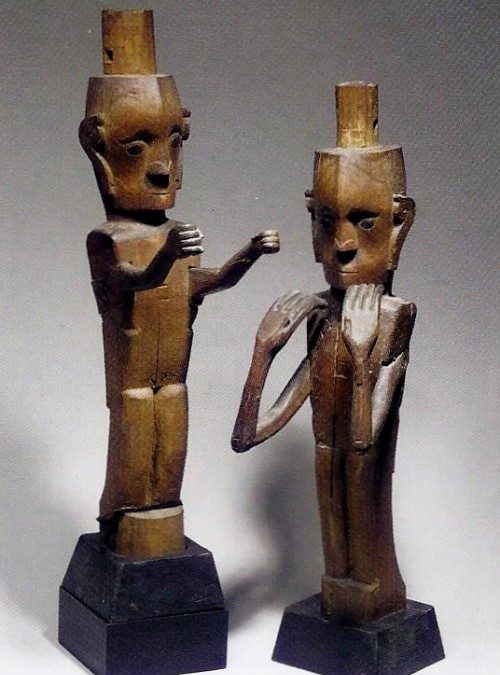 000629 Sumatra, Batak, pair of ancestor spirit figures