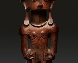 000914 Sumatra, Nias, ancestor figure