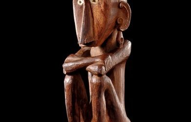 000324 Moluccas, Leti, ancestor figure