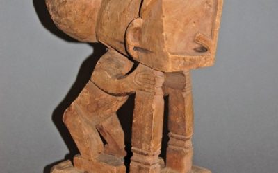 000441 Papua Barat, Teluk Cenderawasih, ancestor figure