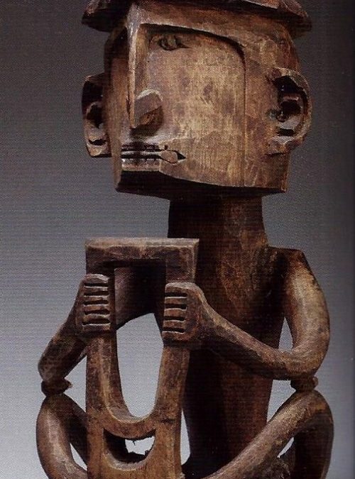 000468 Papua Barat, Teluk Cenderawasih, ancestor figure