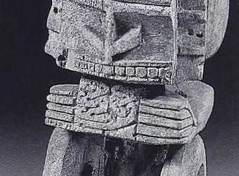 000489 Papua Barat, Teluk Cenderawasih, ancestor figure