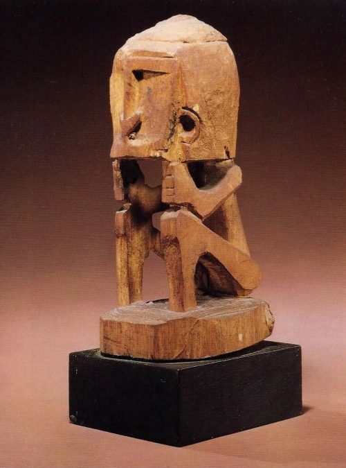 000634 Papua Barat, Teluk Cenderawasih, ancestor figure