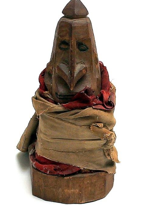 000818 Papua Barat, Teluk Cenderawasih, ancestor figure