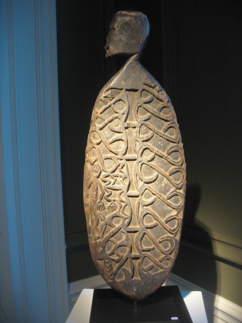 000833 Papua Barat, Asmat, bowl