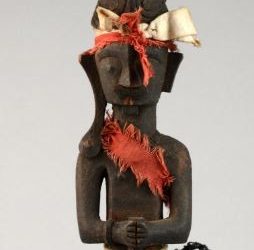 000903 Sumatra, Nias, ancestor figure