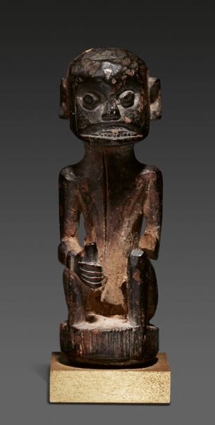 000887 Borneo, East Kalimantan, Dayak, amulet