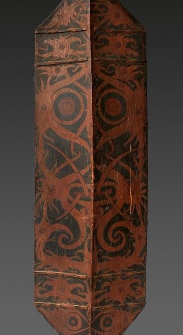 000896 Borneo, East Kalimantan, Kayanic Dayak, war shield