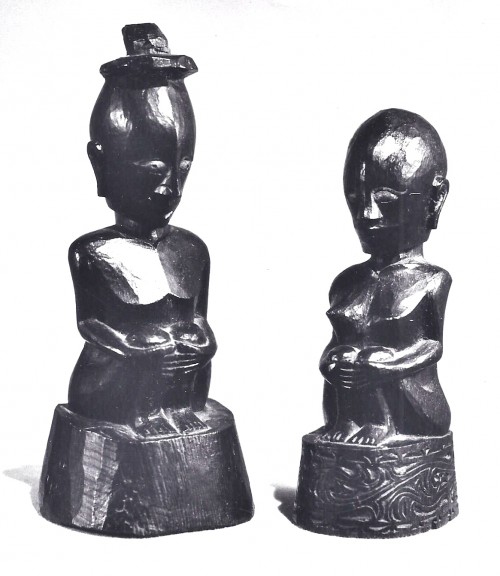 001059 Sumatra, Batak, pair of ancestor figures