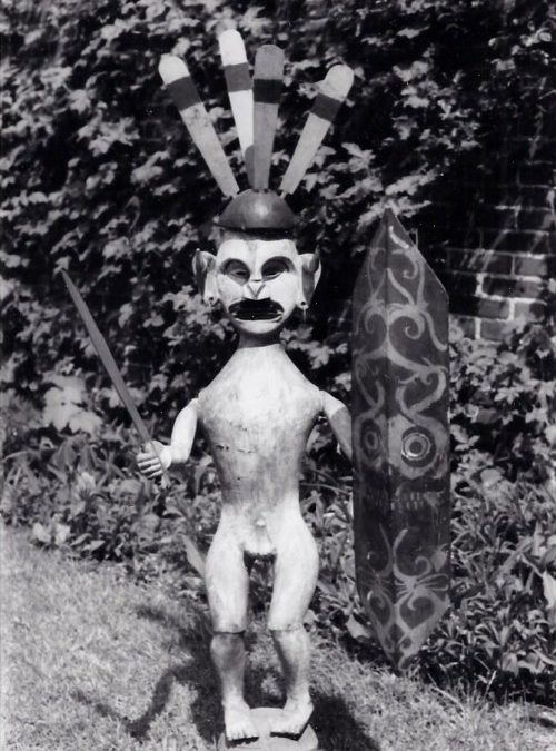 001063 Borneo, East Kalimantan, Dayak, protective figure