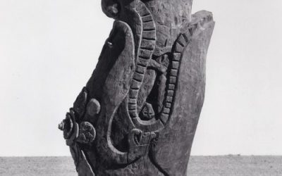 001065 Borneo, East Kalimantan, Dayak, architectural fragment