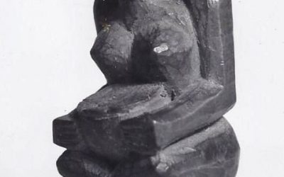 001090 Moluccas, Tanimbar, ancestor figure