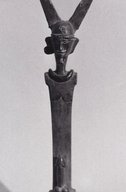 001098 Sumatra, South Nias, judgement figure