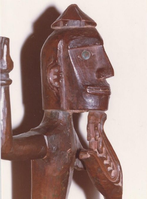 001124 Papua, Teluk Cenderawasih, ancestor figure