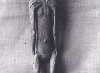 001125 Papua, Asmat, ancestor figure