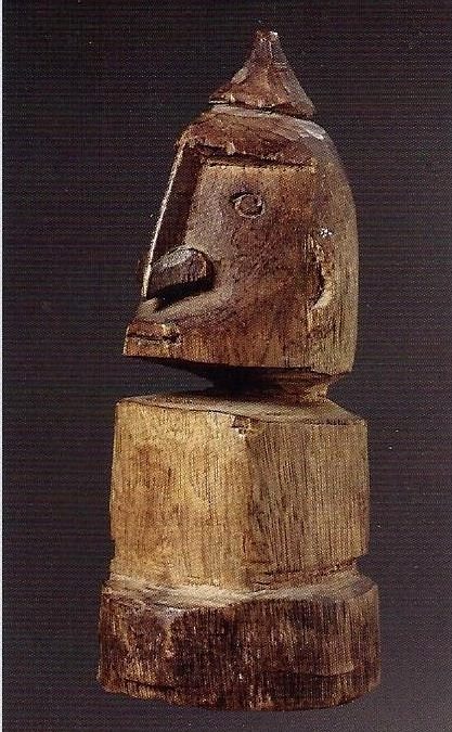 000455 Papua Barat, Teluk Cenderawasih, ancestor figure