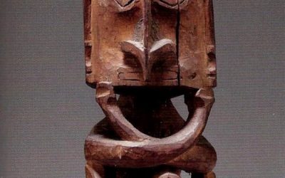 000457 Papua Barat, Teluk Cenderawasih, Yapen, ancestor figure