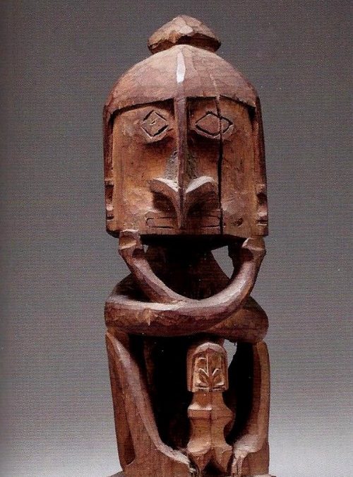 000457 Papua Barat, Teluk Cenderawasih, Yapen, ancestor figure