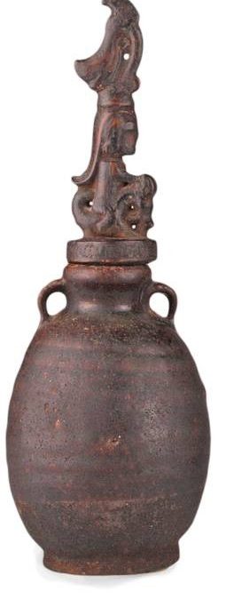 000689 Sumatra, Batak, medicine container