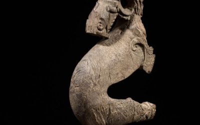 001146 Borneo, East Kalimantan, Kenyah-Kayan Dayak, architectural fragment