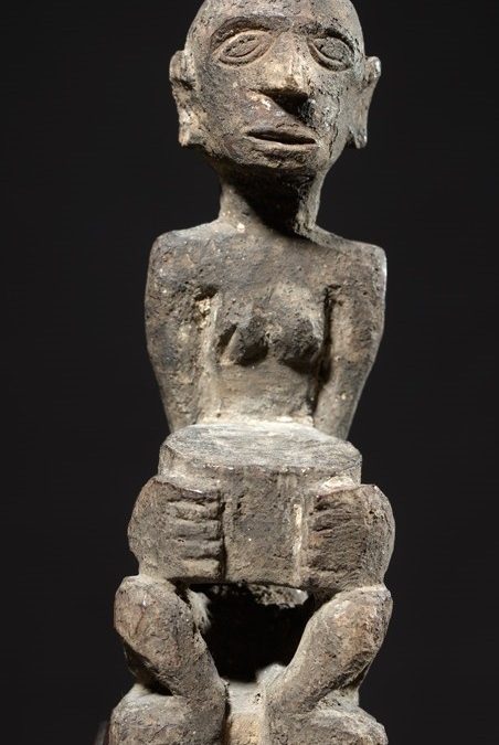 001154 Moluccas, Leti, ancestor figure
