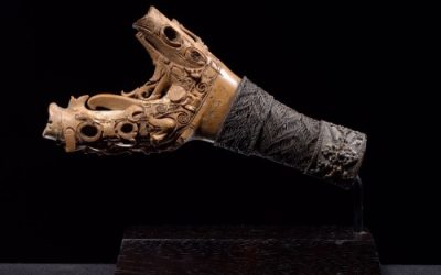 001156 Borneo, Bahau-Modang Dayak, sword handle