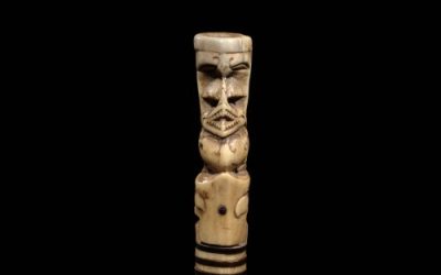001185 Borneo, East Kalimantan, Dayak, tool handle