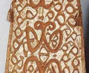 000346 Papua, Northwest Asmat, war shield
