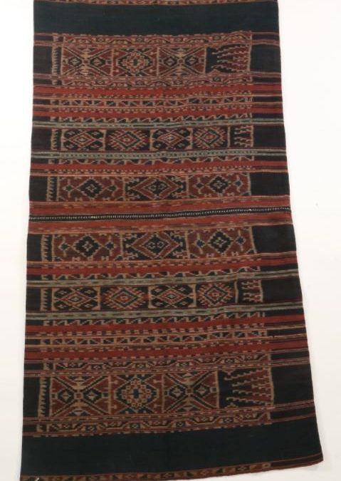 001323 Flores, SW Lembata, Atadei, sarung