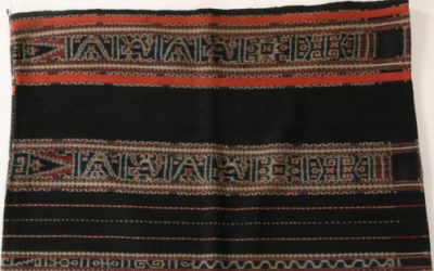 001325 Timor L-Este, Los Palos, sarung