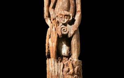 001349 Borneo, East Kalimantan, ancestor or spirit figure