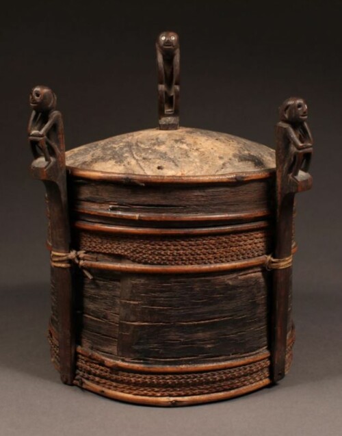001360 Borneo, sarawak, shaman's box
