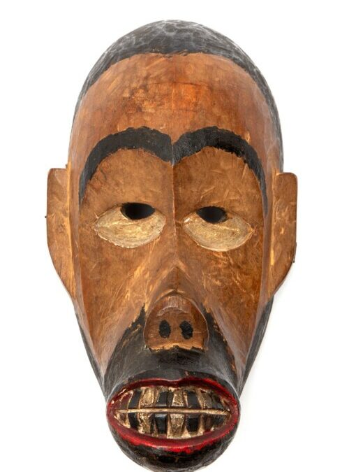 001418 Borneo, Upper Mahakam, Dayak mask