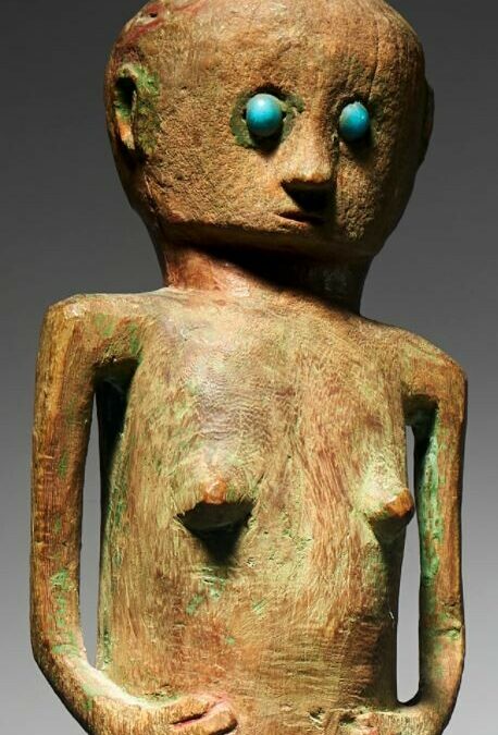001421 Nusa Tenggara, Flores, ancestor figure