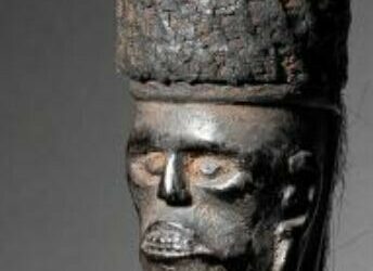 001423 Sumatra, Batak, top of a staff