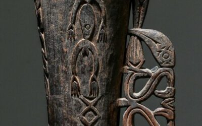 001438 Papua, Asmat, drum