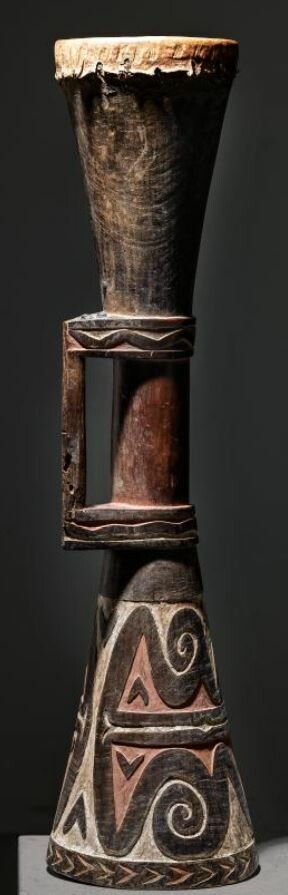 001439 Papua, Marind Anim drum
