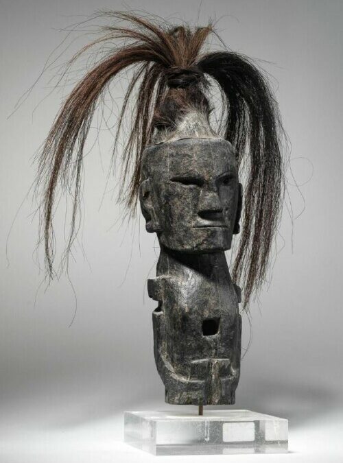 001447 Sumatra, Batak, guardian figure
