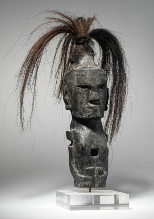 001447 Sumatra, Batak, guardian figure