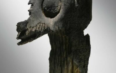 001480 Borneo, East Kalimantan, anthropomorphic figure, fragment